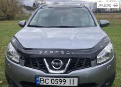 Внедорожник 5 дверей Nissan Qashqai+2 2010 в Самборе