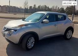 Внедорожник 5 дверей Nissan Juke I Рестайлинг 2015 в Ровно