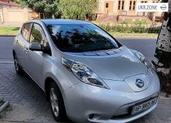 Хэтчбек 5 дверей Nissan Leaf I (ZE0/AZE0) 2014 в Запорожье