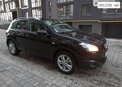 Внедорожник 5 дверей Nissan Qashqai I Рестайлинг 2012 в Ивано-Франковске