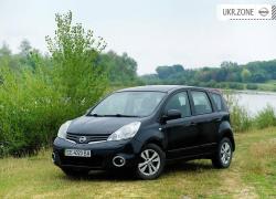 Хэтчбек 5 дверей Nissan Note 2012 в Черновцах