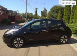 Хетчбек 5 дверей Nissan Leaf I (ZE0/AZE0) 2015 у Вишгороді