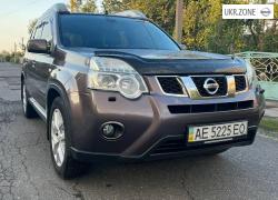 Внедорожник 5 дверей Nissan X-Trail 2011 в Кривом Роге