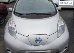 Хэтчбек 5 дверей Nissan Leaf I (ZE0/AZE0) 2014 в Хмельницком