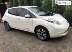 Хэтчбек 5 дверей Nissan Leaf I (ZE0/AZE0) 2013 в Днепре