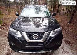 Внедорожник 5 дверей Nissan Rogue II 2016 в Золотоноше