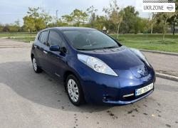 Хэтчбек 5 дверей Nissan Leaf I (ZE0/AZE0) 2016 в Днепре