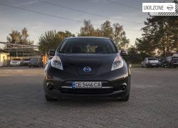 Хэтчбек 5 дверей Nissan Leaf I (ZE0/AZE0) 2015 в Черновцах