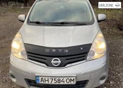 Хэтчбек 5 дверей Nissan Note I Рестайлинг 2010 в Киеве