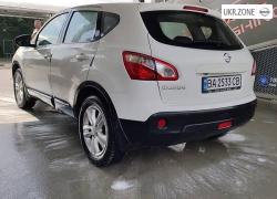 Позашляховик 5 дверей Nissan Qashqai I Рестайлінг 2011 у Кропивницькому