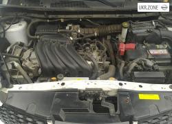 Внедорожник 5 дверей Nissan Juke I 2013 в Малине