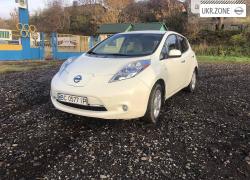 Хэтчбек 5 дверей Nissan Leaf I (ZE0/AZE0) 2012 в Львове