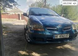 Седан Nissan Almera 2002 в Софиевке
