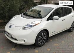 Хэтчбек 5 дверей Nissan Leaf I (ZE0/AZE0) 2015 в Одессе