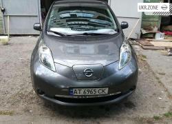 Хэтчбек 5 дверей Nissan Leaf I (ZE0/AZE0) 2016 в Ивано-Франковске