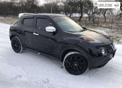 Позашляховик 5 дверей Nissan Juke I Рестайлінг 2016 у Києві