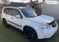 Внедорожник 5 дверей Nissan X-Trail 2010 в Богородчанах