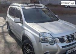 Внедорожник 5 дверей Nissan X-Trail II Рестайлинг 2012 в Черкассах