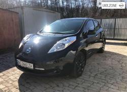 Хэтчбек 5 дверей Nissan Leaf I (ZE0/AZE0) 2014 в Львове