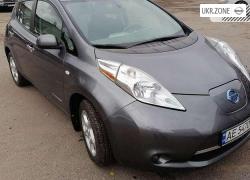 Хэтчбек 5 дверей Nissan Leaf I (ZE0/AZE0) 2014 в Днепре