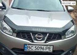 Внедорожник 5 дверей Nissan Qashqai+2 2010 в Львове