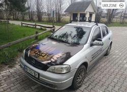 Седан Opel Astra 2002 в Киеве
