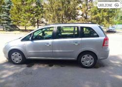 Компактвэн Opel Zafira II (B) Рестайлинг 2009 в Кривом Роге