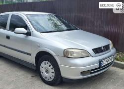Седан Opel Astra 2002 в Львове