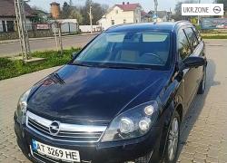 Универсал 5 дверей Opel Astra 2009 в Коломые