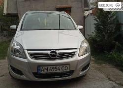 Компактвэн Opel Zafira II (B) Рестайлинг 2009 в Житомире