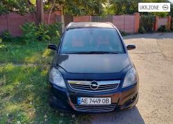 Компактвен Opel Zafira 2008 у Кривому Розі