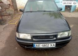 Лифтбек Opel Vectra I (A) 1990 в Днепре