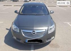 Седан Opel Insignia I 2011 в Днепре