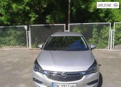 Універсал 5 дверей Opel Astra 2017 у Києві