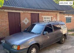 Opel Kadett 1987 в Ильинцах