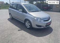 Компактвен Opel Zafira II (B) Рестайлінг 2009 у Луцьку