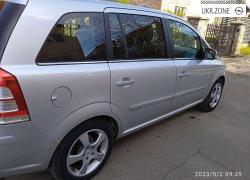 Компактвэн Opel Zafira II (B) Рестайлинг 2010 в Коломые