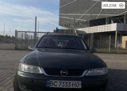 Универсал 5 дверей Opel Vectra II (B) Рестайлинг 2001 в Львове