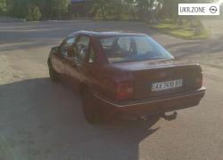 Седан Opel Vectra I (A) 1988 в Изюме