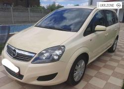 Компактвэн Opel Zafira 2012 в Киеве