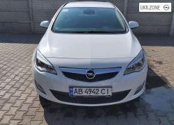 Универсал 5 дверей Opel Astra 2011 в Хмельнике