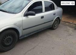 Седан Opel Astra 2006 в Киеве