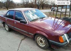 Седан Opel Rekord V (E) 1983 в Харькове