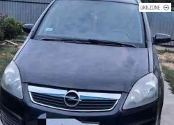 Компактвен Opel Zafira 2006 у Барі