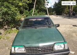 Хэтчбек 5 дверей Opel Ascona III (C) 1986 в Ровно