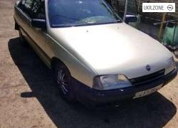 Седан Opel Omega I (A) 1987 в Шполе