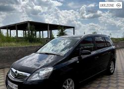 Компактвен Opel Zafira II (B) Рестайлінг 2009 у Гайсині