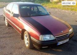 Седан Opel Omega I (A) 1990 в Мукачево
