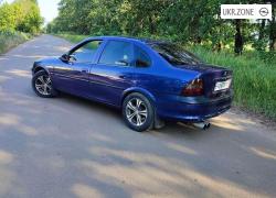 Седан Opel Vectra II (B) 1996 у Харкові