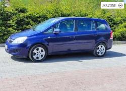Компактвэн Opel Zafira II (B) Рестайлинг 2009 в Шепетовке